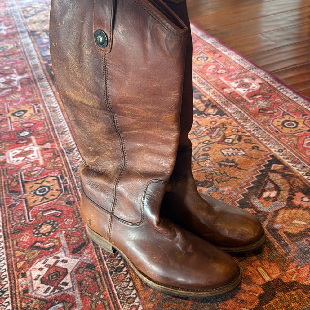Frye • Boots